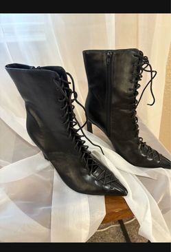Black Lace-Up Pointed Toe Ankle Boots