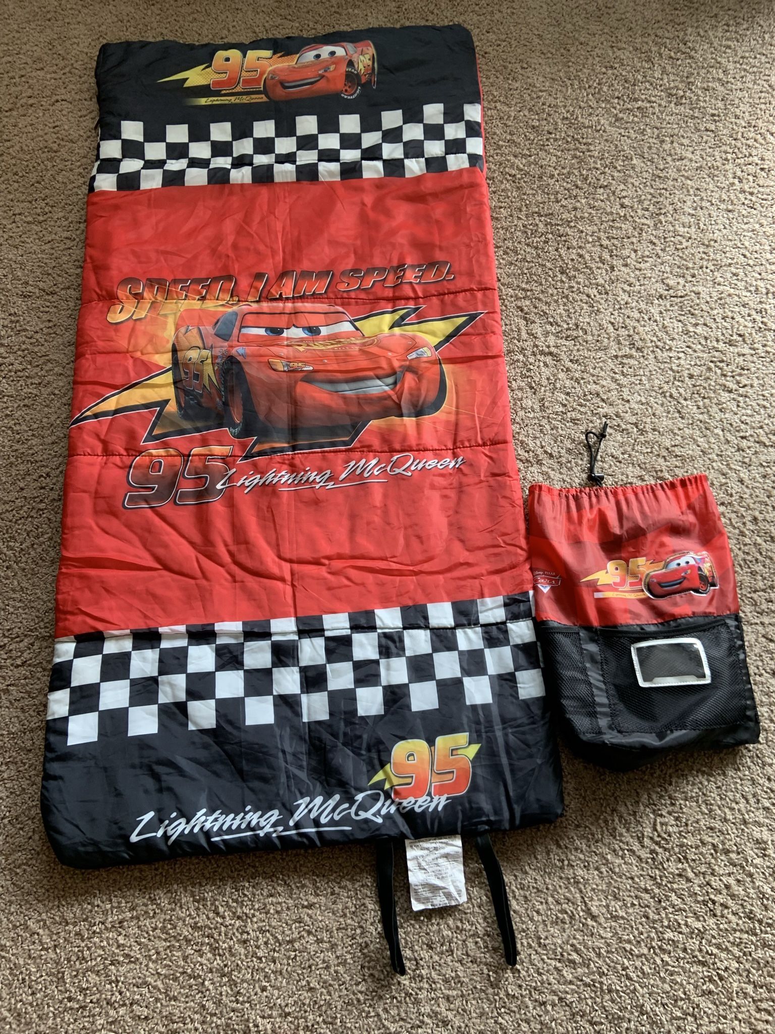 Disney Pixar Cars Red Lightning Mcqueen Child's Zippered Sleeping Bag including matching Backpack