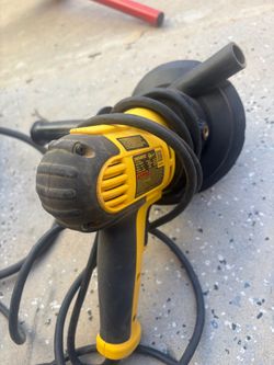 DeWalt sander