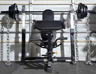 《FREE LOCAL DELIVERY》BENCH PRESS / SQUAT RACK  + OLYMPIC PLATES + OLYMPIC BARBELL