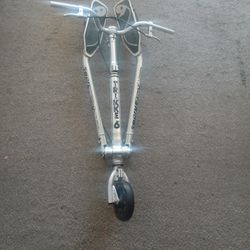 Tri Scooter 3 Wheeled Scooter 