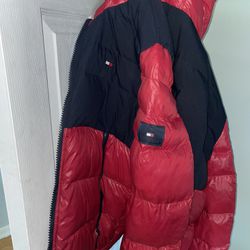 Tommy Hilfiger jacket size Large 