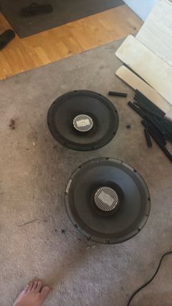 Pair Of Eminence Kilomax 18" subwoofers