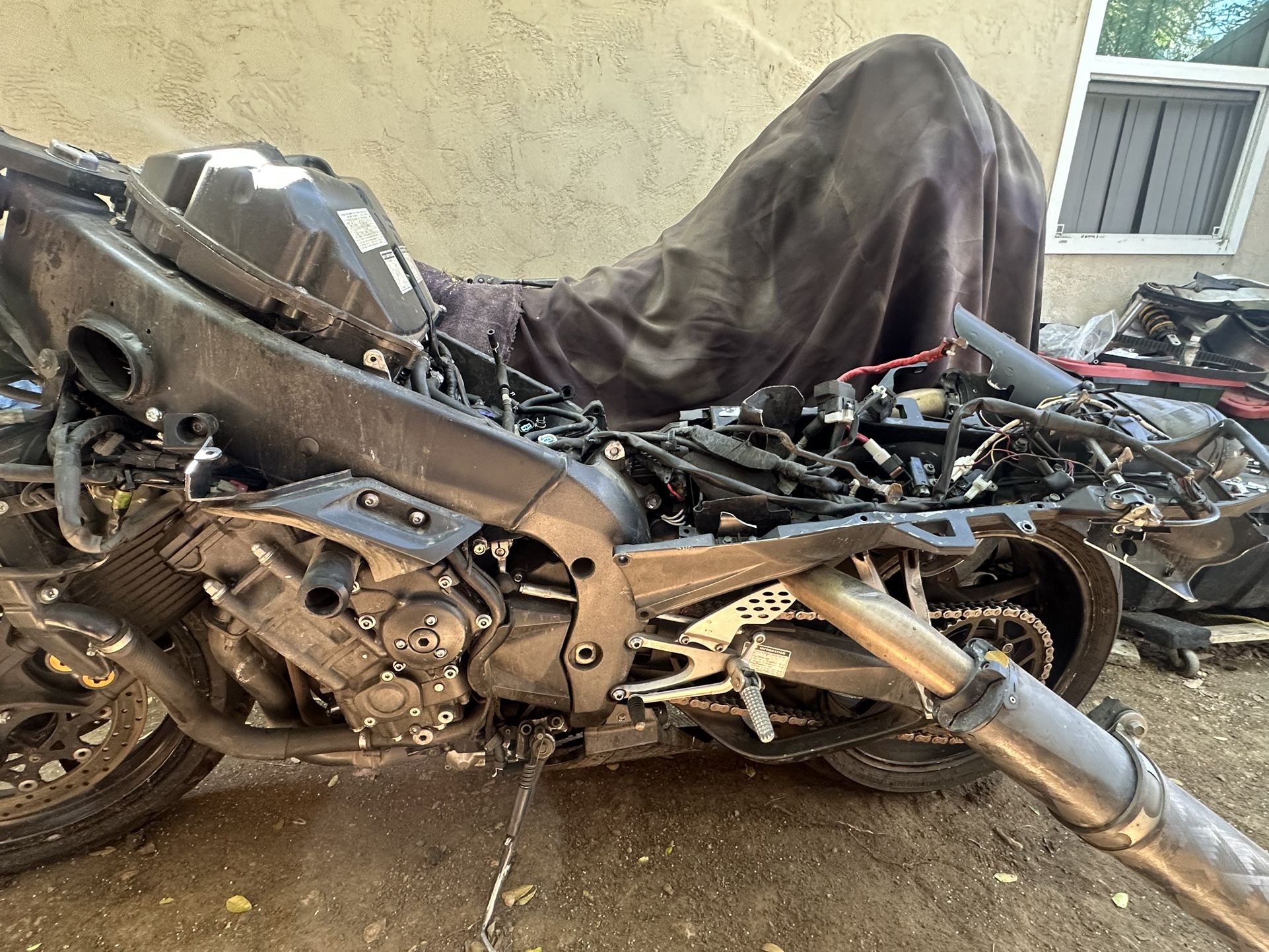Partes de Moto R1/R1 motorcycle parts