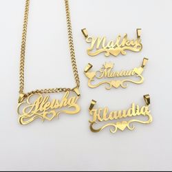 GOLD CUSTOMIZE NAME NECKLACE 