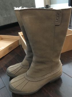 UGG - Belfair (all weather boots)