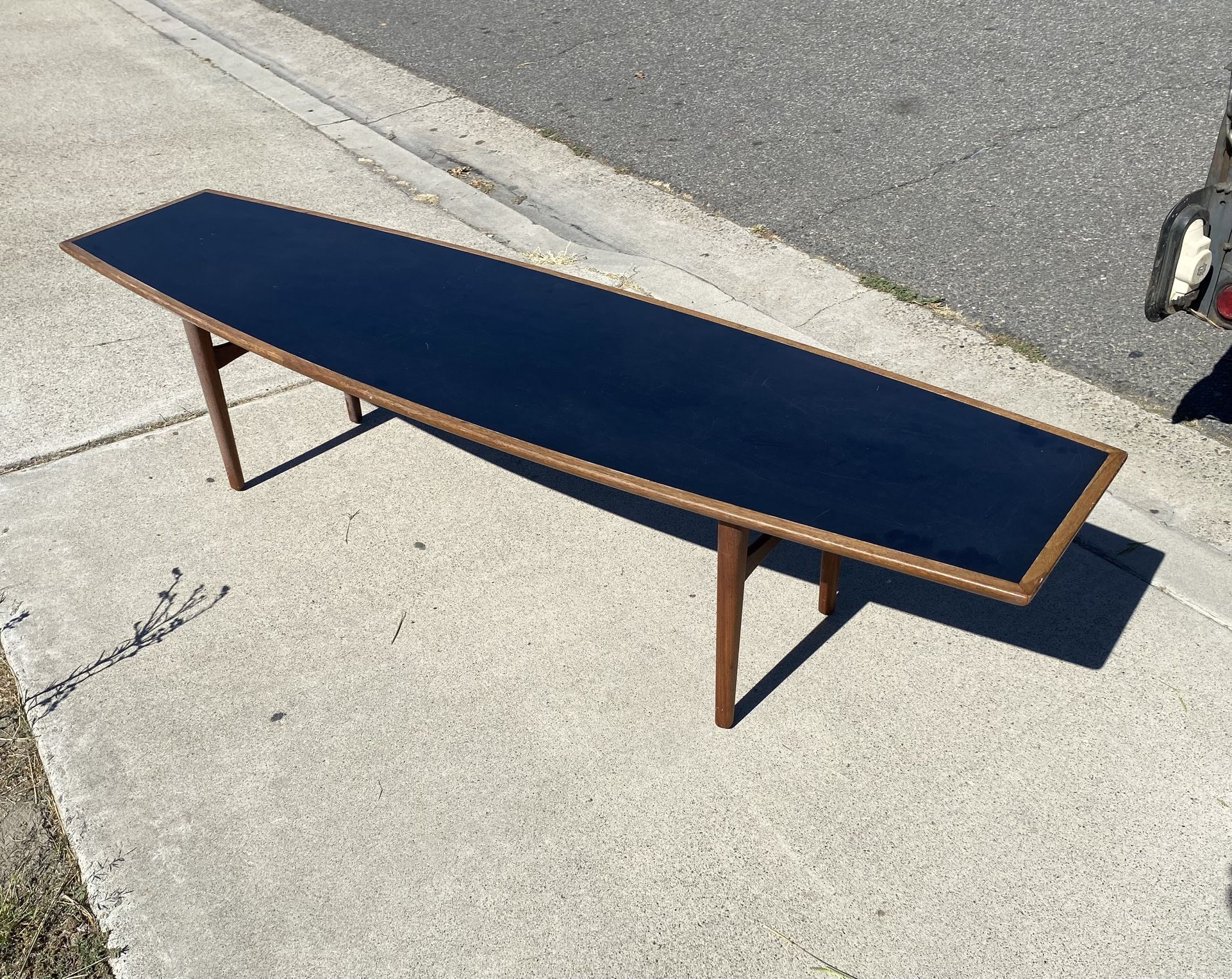 Mid Century Classy Surfboard Coffee Table Formica Top  Vintage 