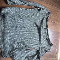 Gray Long Sleeves Shirt 