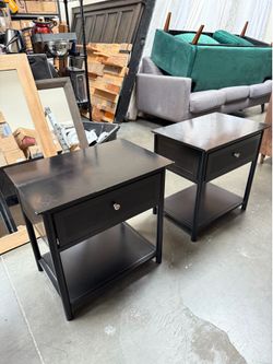 Modern Black Nightstands / Side Tables – Set of 2