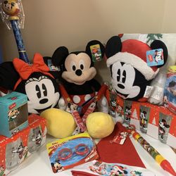 Mickey & Minnie Mouse Bundle 