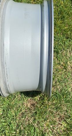 Toyota Tundra Stock Rims