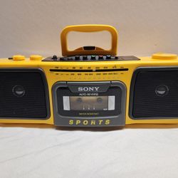 Sony CFS-930 Sports AM/FM Stereo Radio 