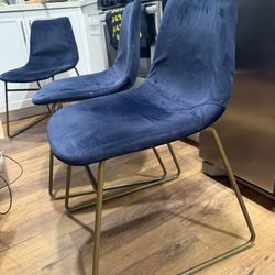 🪑 Set of 4 Modern Velvet Dining Chairs – $25 For 1