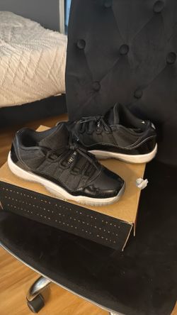 Jordan 11s