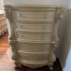 Gorsedd Dresser, New