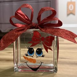 Glass square block with lights(Mrs. Snowman)