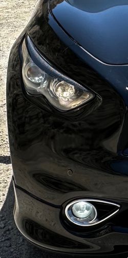 Infiniti fx/qx Carbon Fiber Eyebrows