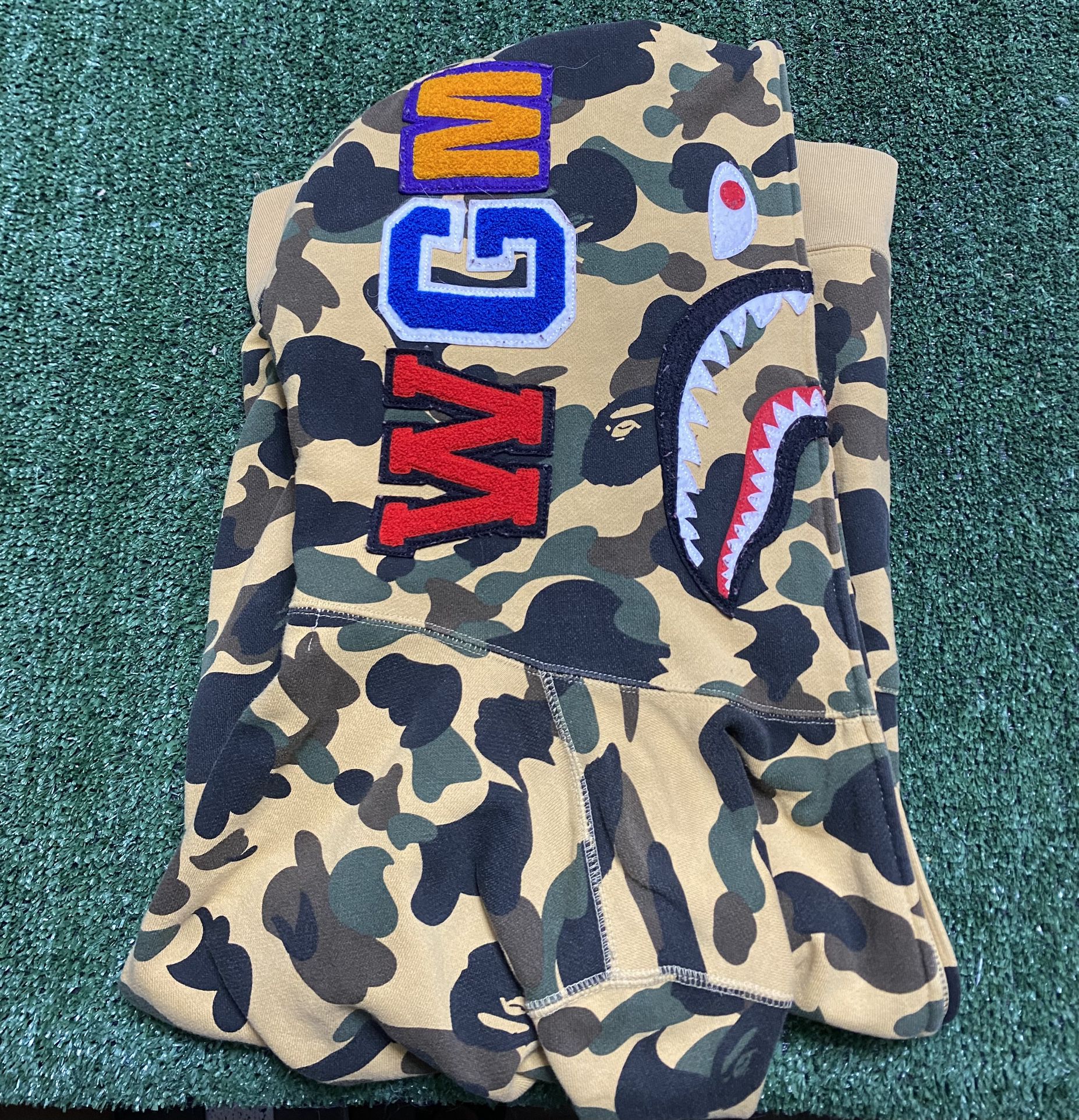 BAPE 1st Camo Shark Full Zip Hoodie Yellow size XL USED But Clean