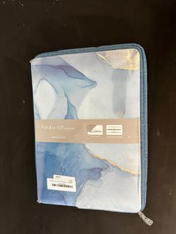 Mac AIR 13” Case And Cover Protector
