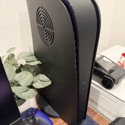 Original PS5 DIGITAL. with d-brand Dark plates