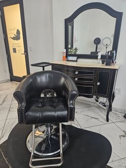 Hair station
