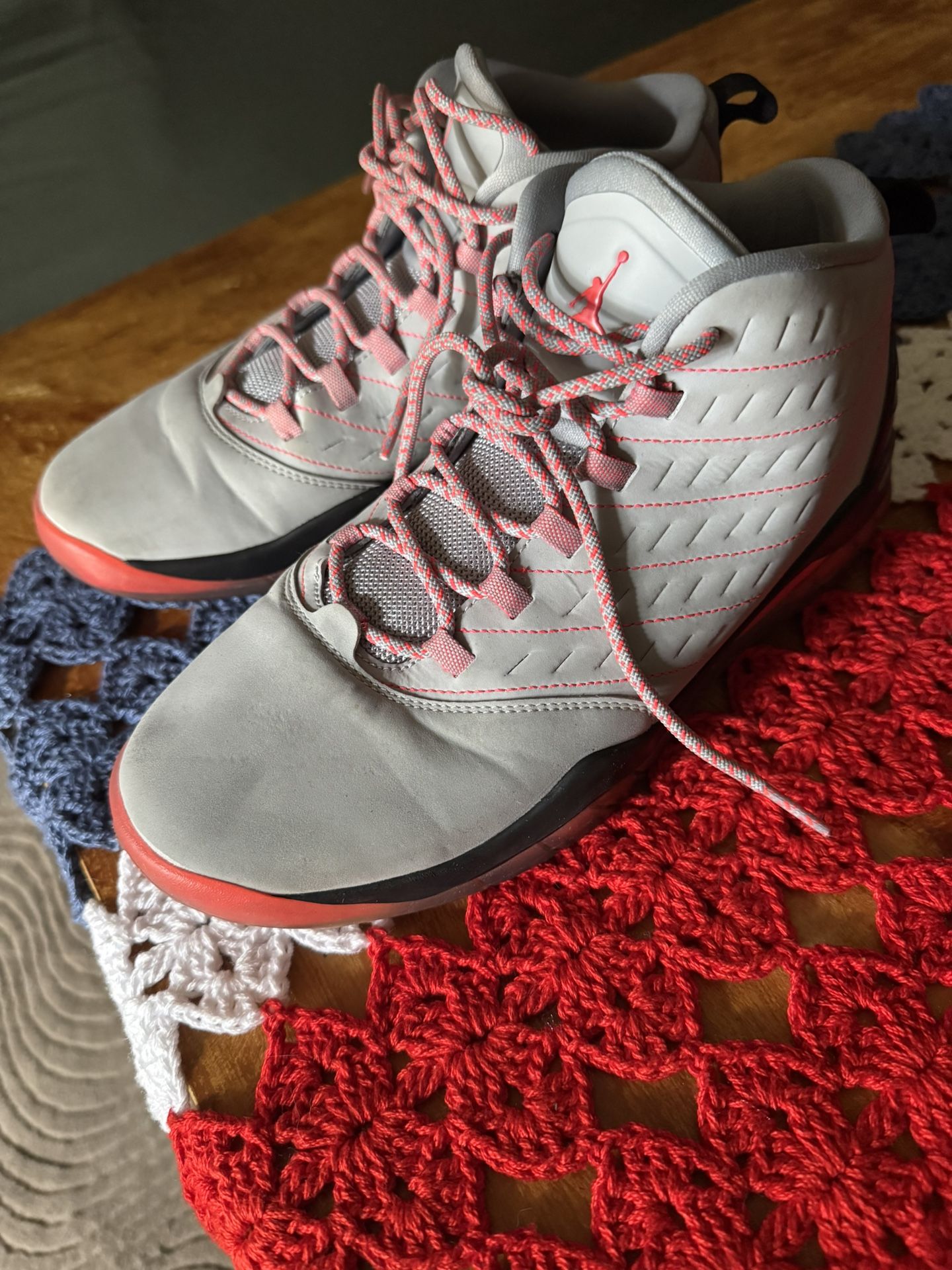 Shoes Jordan Size 7 Like New No Damage