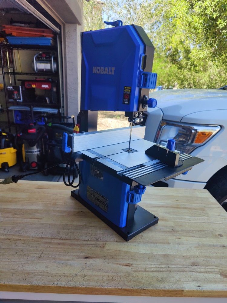 Kobalt 9" Band Saw