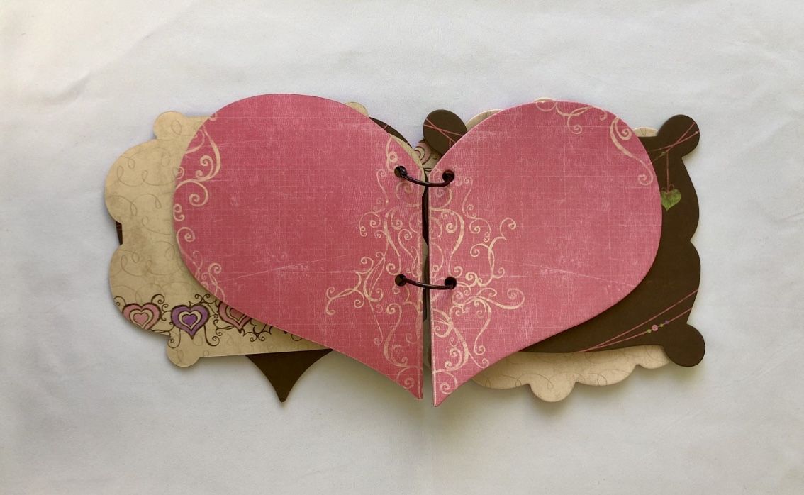 New! Mini Scrapbook Craft