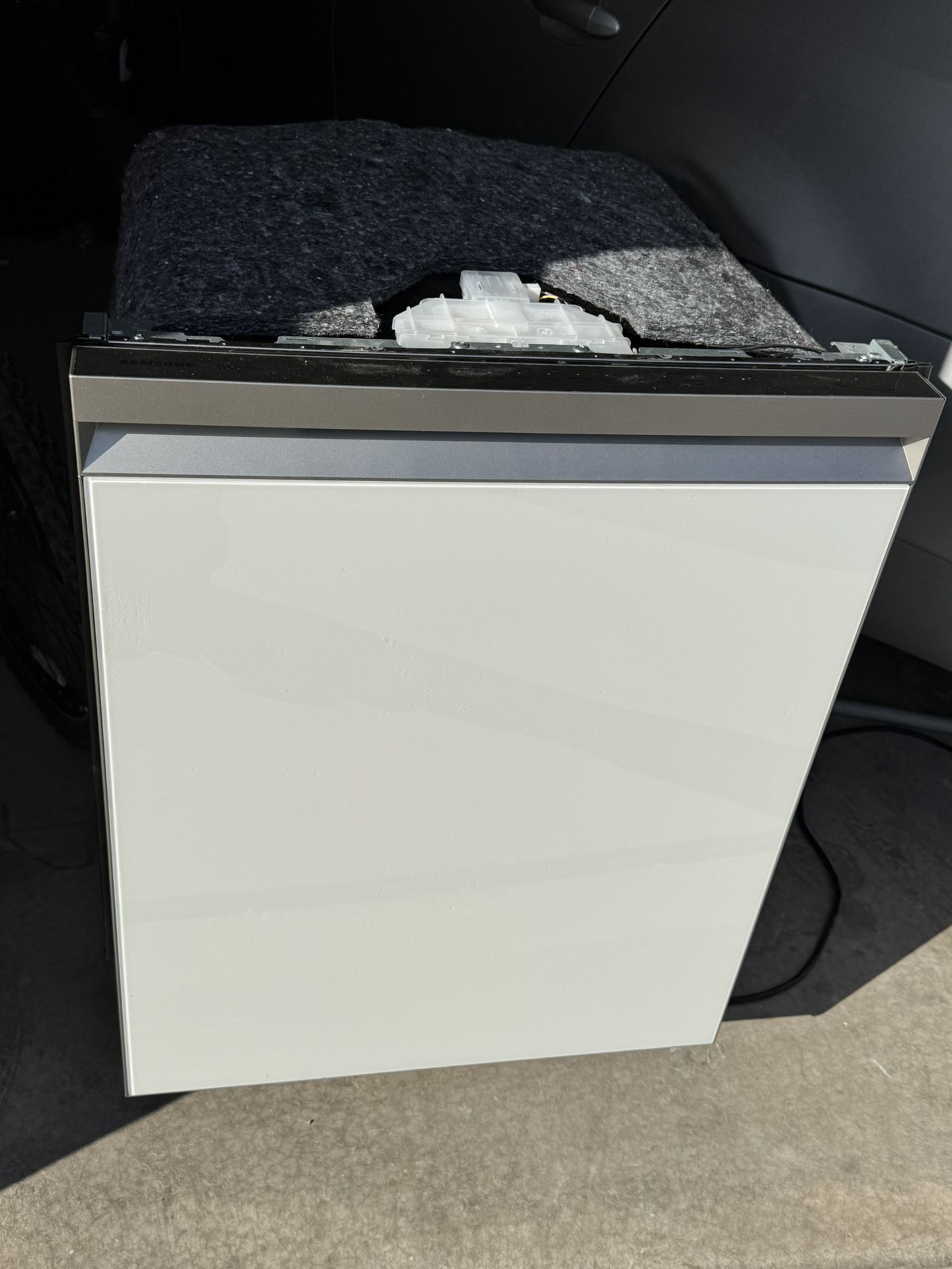samsung dishwasher model dw80cb545012