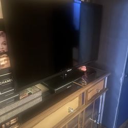 Element Tv 22” 38”