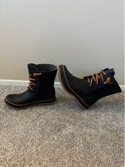 Rain boots