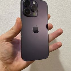 Apple iPhone 14 Pro 256gb AT&T / Cricket ) 10/10 Condition Purple Color