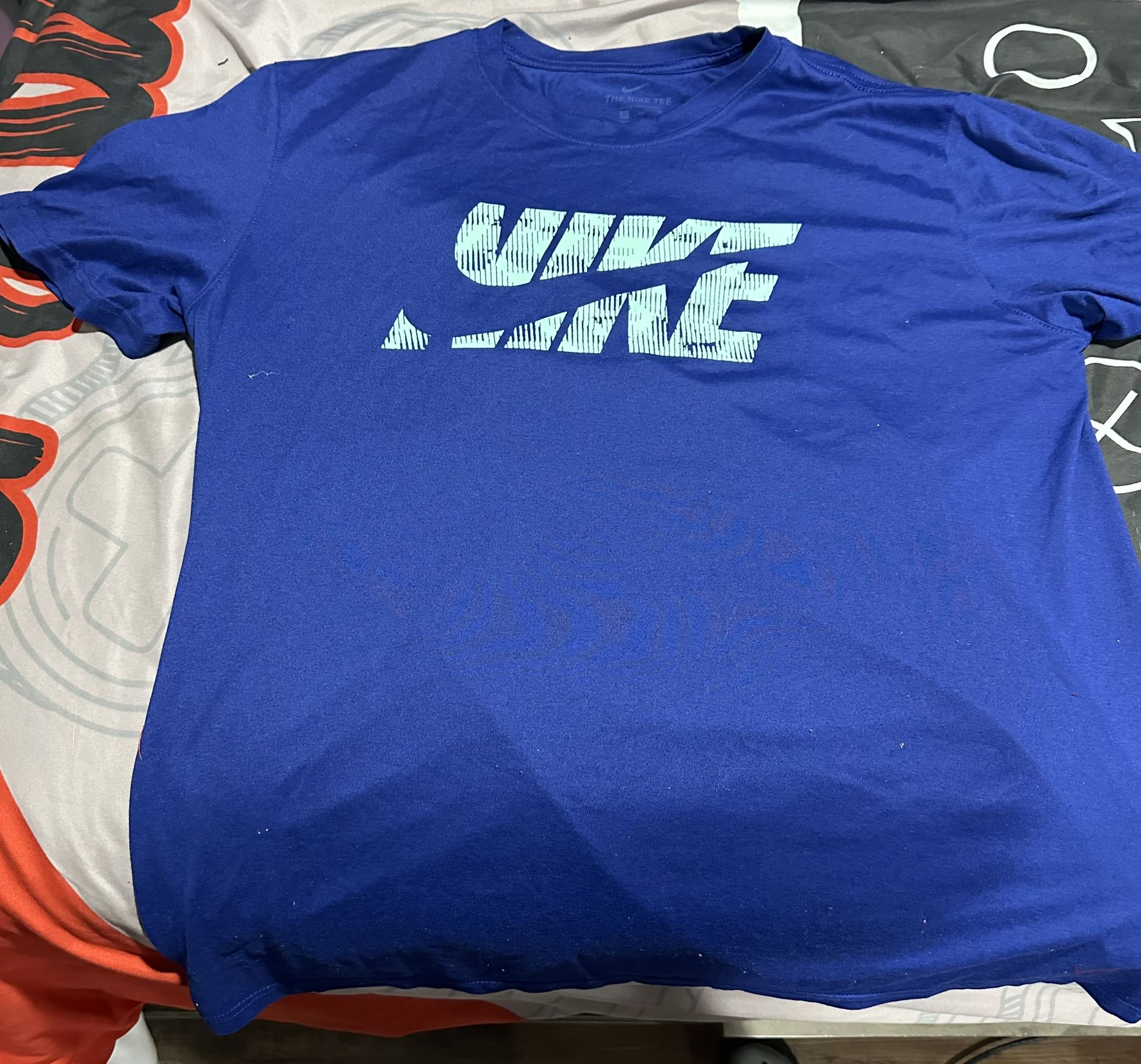 Extra Large Nike Royal Blue T-Shirt