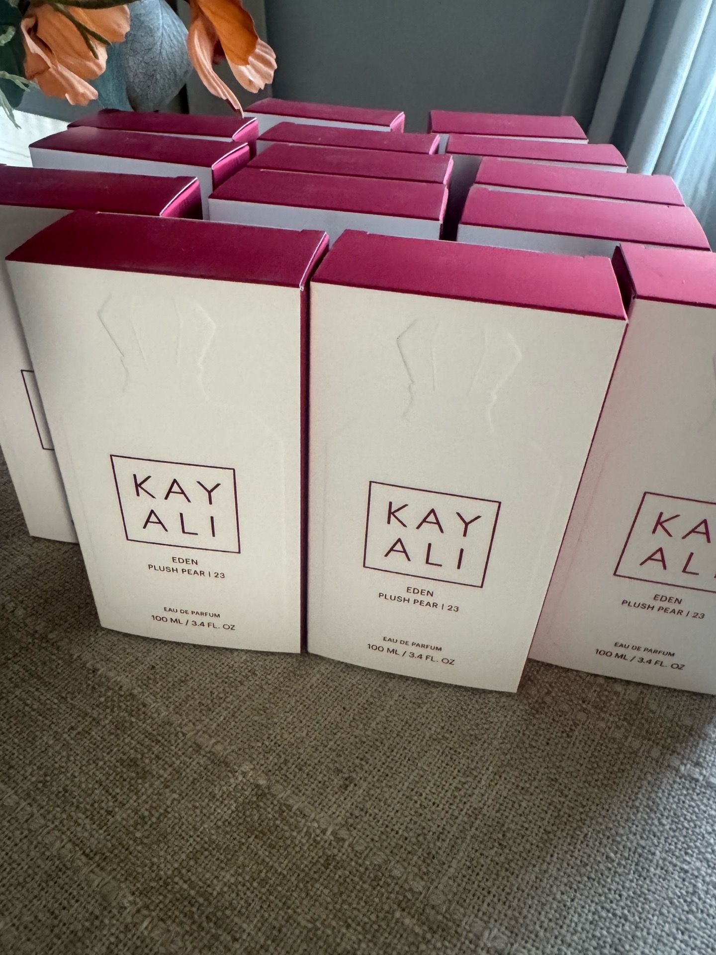 KAYALI plush pear