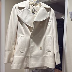 Guess Ivory Coat size L