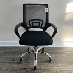 Office Chair with wheels, Black Mesh (Opened, unused BRAND NEW)