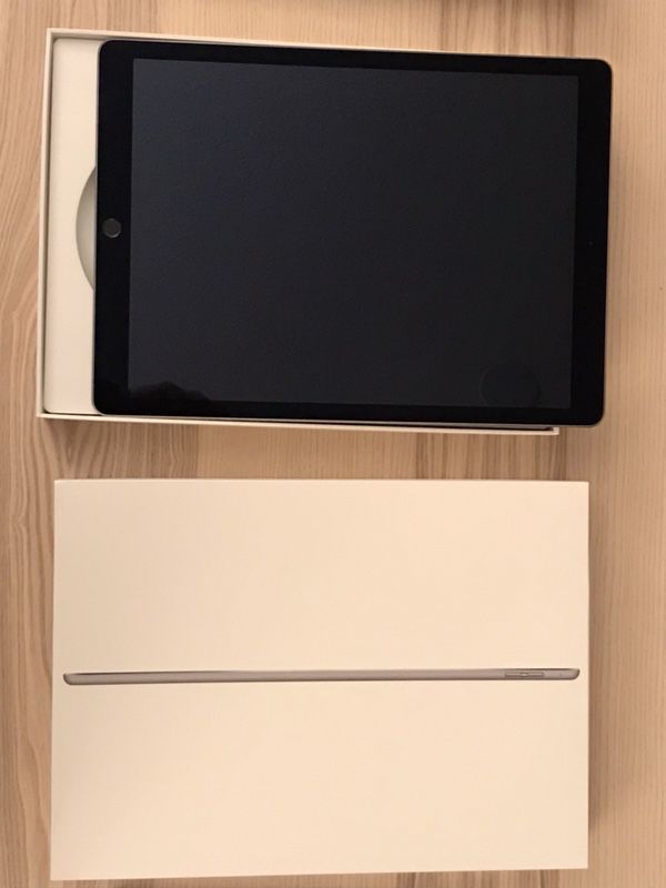 Combo: iPad Pro 12.9” 128GB, iPad Cover, iPencil, iPencil Cover