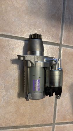 Toyota RAV4 2018 LE - starter OEM