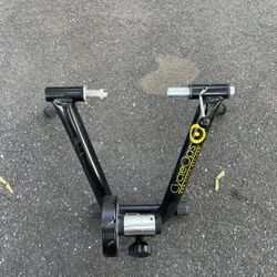 CycleOps Mag+ Indoor Bike Trainer
