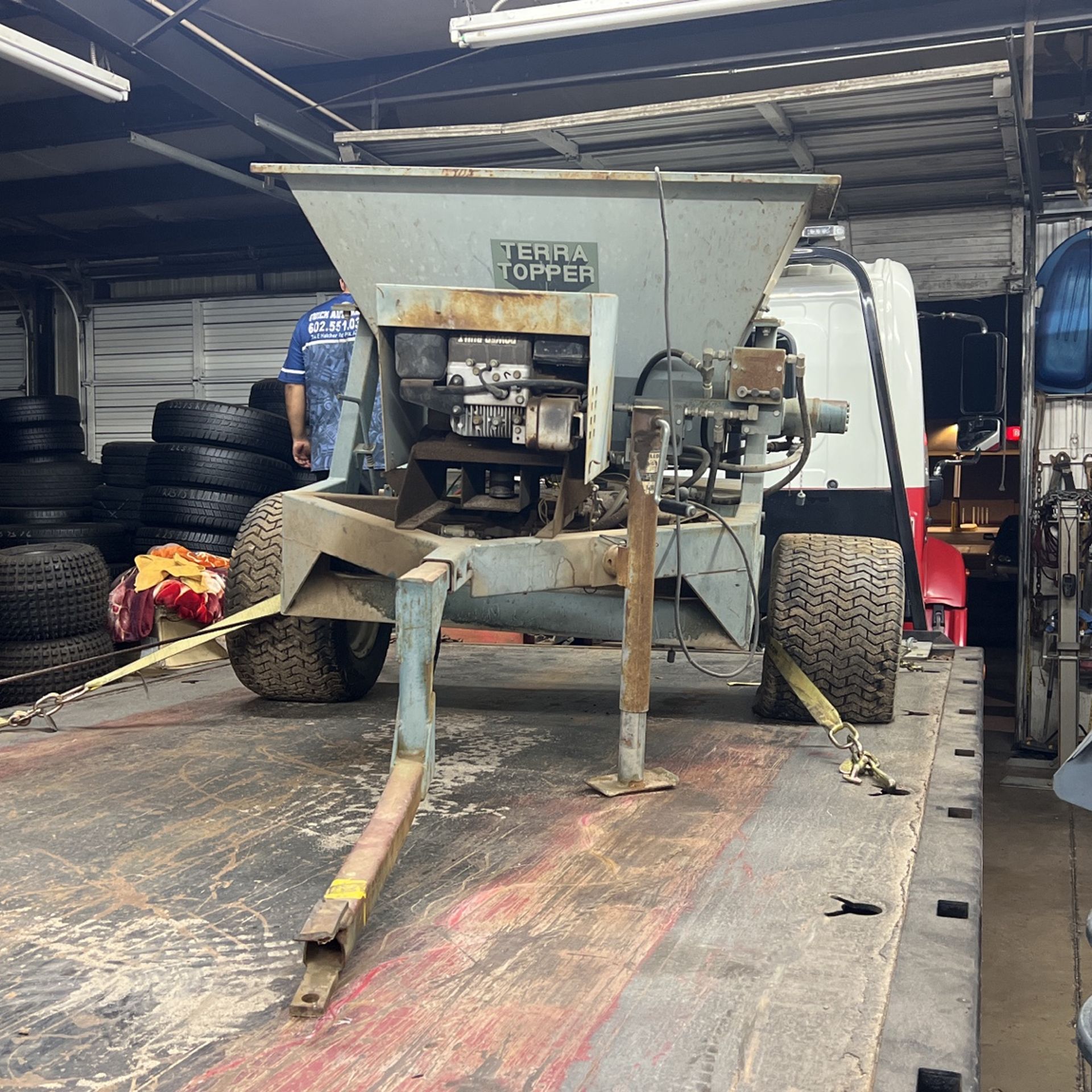 Terra Topper Spreader
