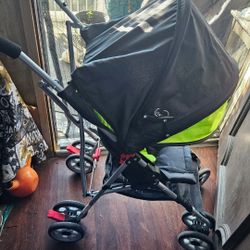 Umbrella Stroller With Bonnet 