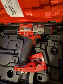 Milwaukee hammer drill new