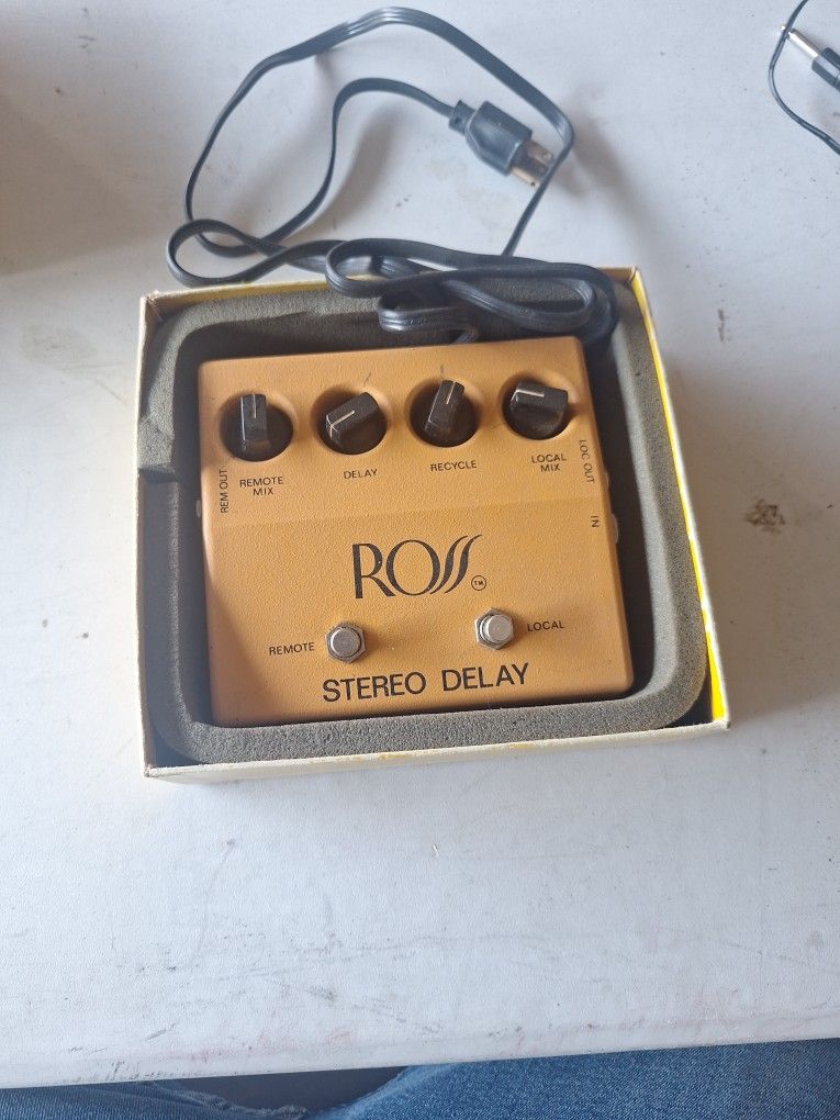 Ross Stereo Delay