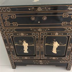 Japanese Cabinet