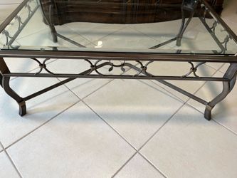 Coffee table glass top 44x32x17