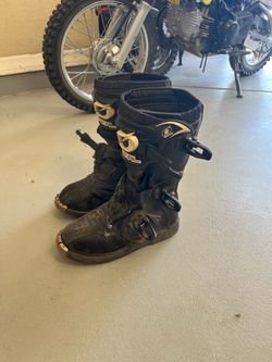 MX boots