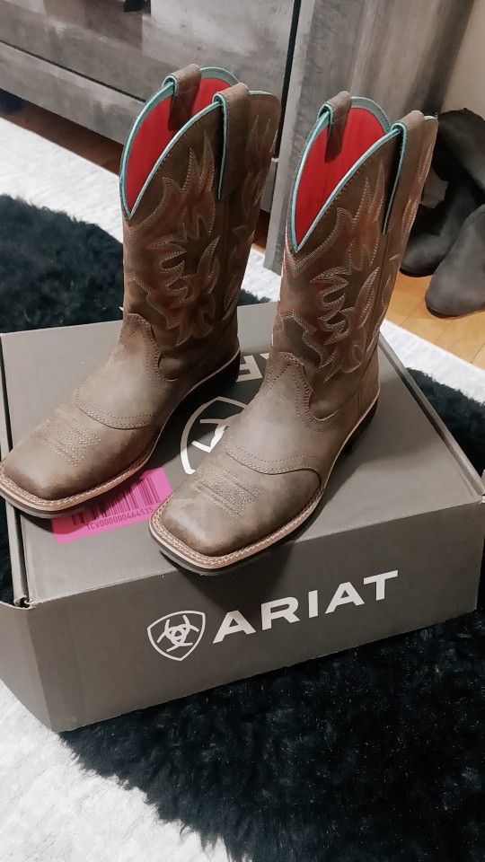 ARIAT DELILAH BROWN BOOTS 😍