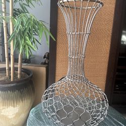 Pier 1 Vase 18in Tall