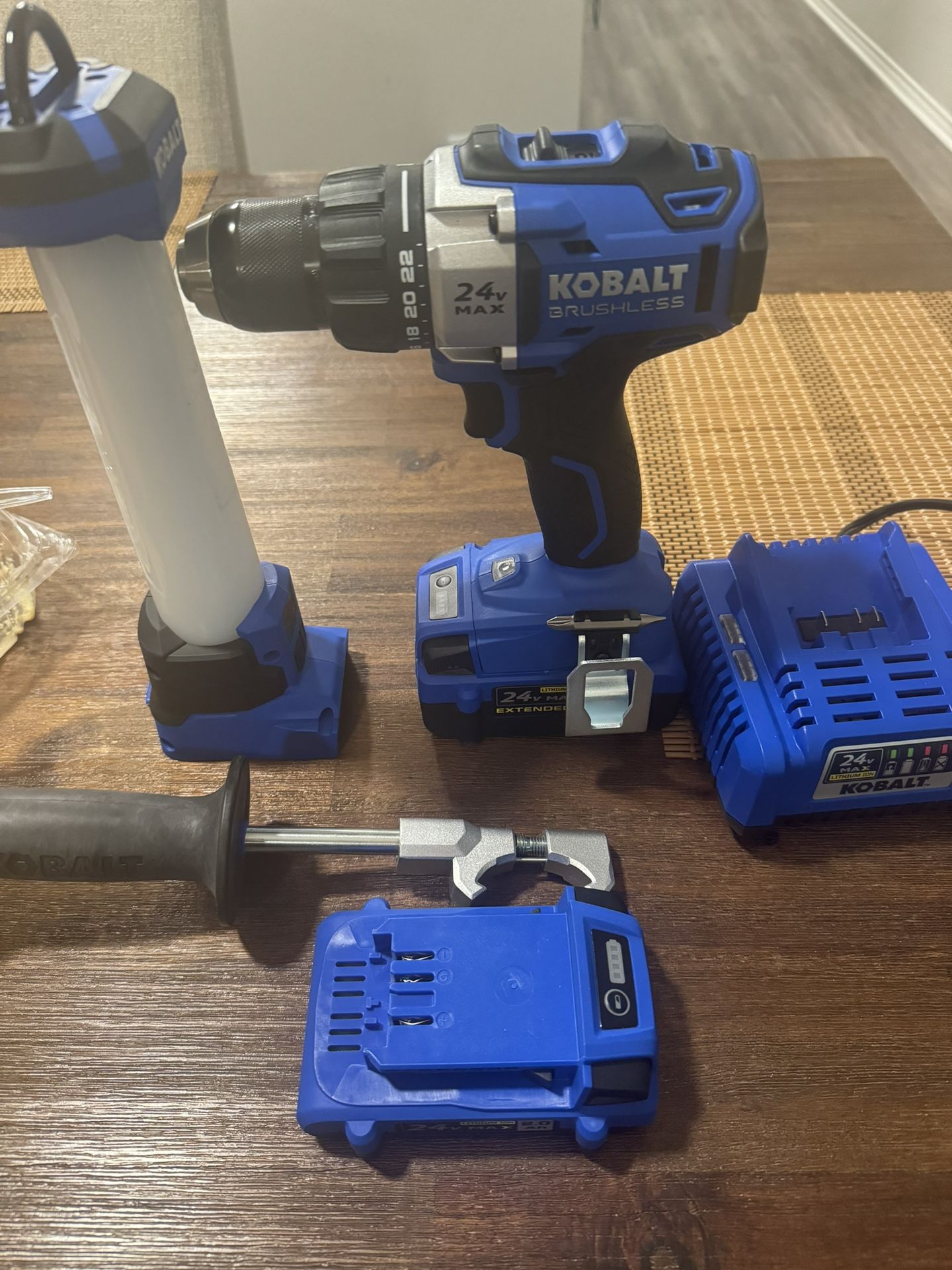 Kobalt 24V 1/2 Brushless Drill and Light with Batteries 4.0ah&2.0ah and Charger. (Excellent Conditions)
