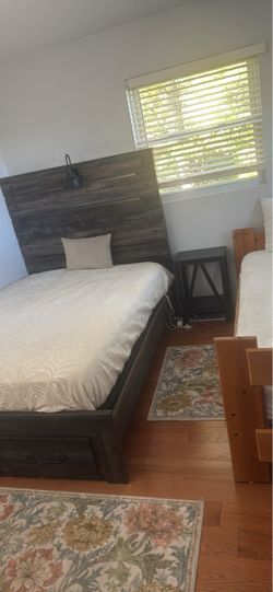 2 beds with mattress  $500